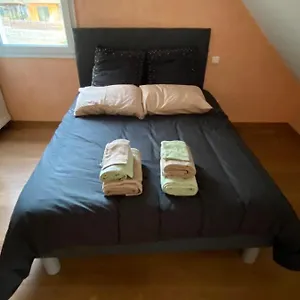 chambre-dhotes-les-grillons.midi-pyreneeshotels.com/