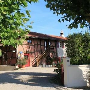 Maison d'hôtes D'hôtes Les Vignes, Montcet